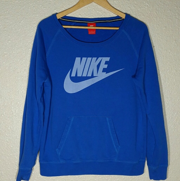 Nike Tops - Nike shirt